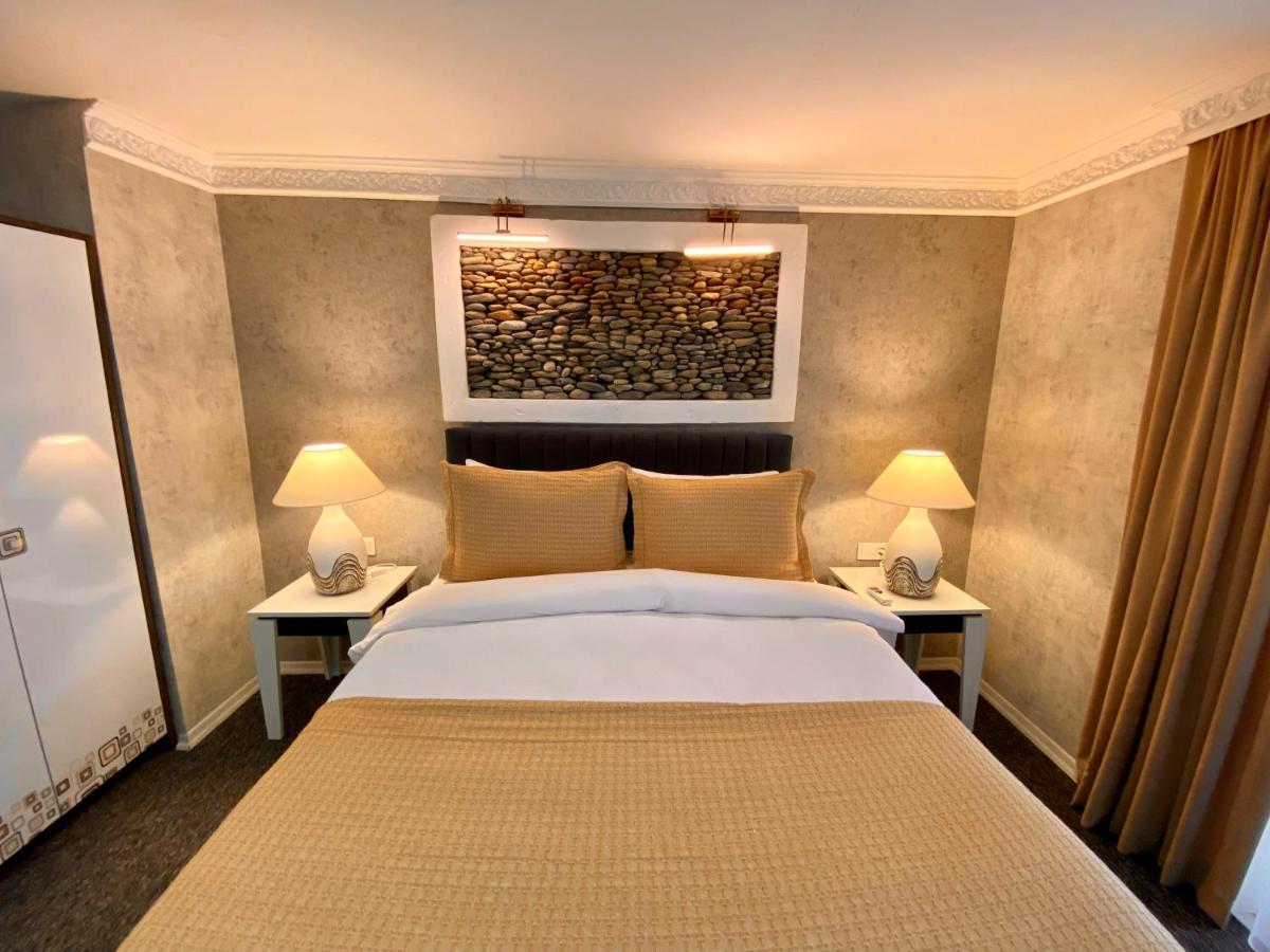 Peri Boutique Hotel ซาพานจา ภายนอก รูปภาพ